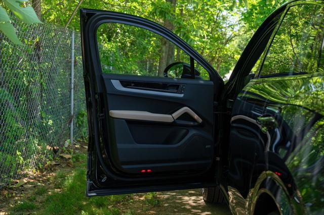 2026 Porsche Cayenne Base
