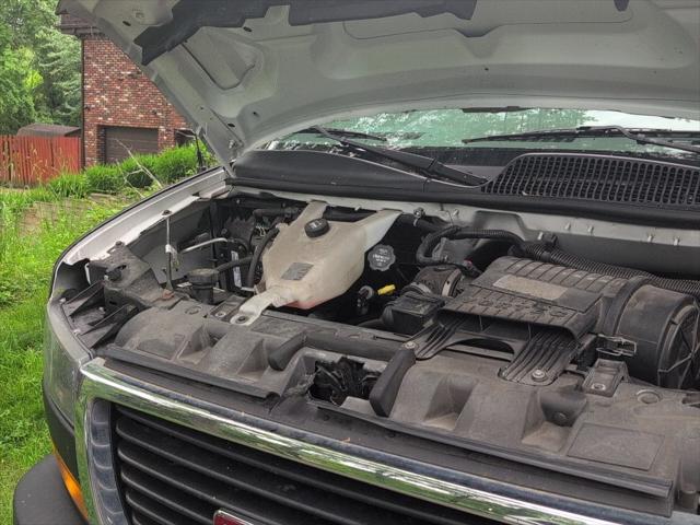 2020 GMC Savana Cargo RWD 2500 Regular Wheelbase Work Van