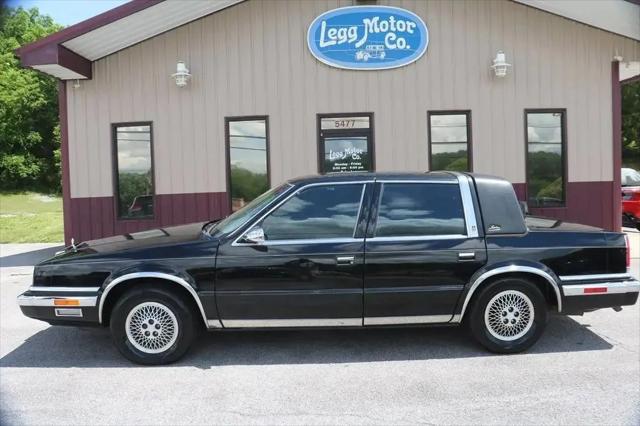 1989 Chrysler Landau Landau for sale in Piney Flats, TN