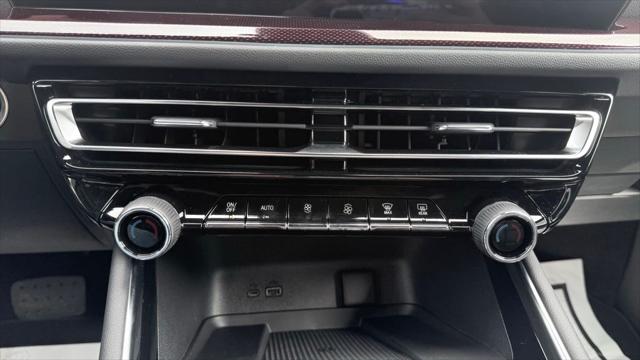 2026 Chevrolet Traverse FWD RS