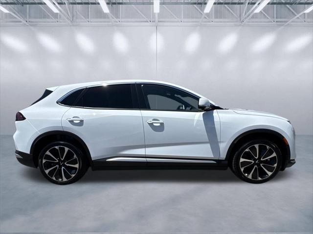 2025 INFINITI VF 8 Plus