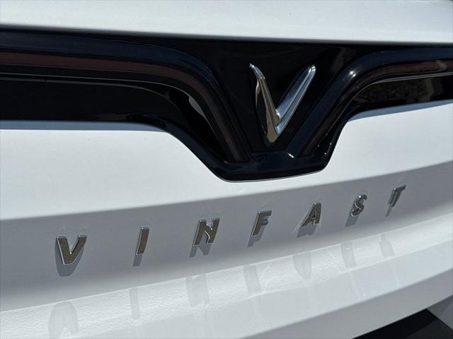 2025 INFINITI VF 8 Plus