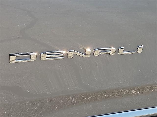 2026 GMC Yukon XL 4WD Denali