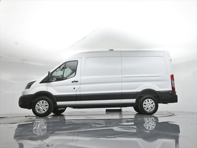 2026 Ford E-Transit-350 Cargo Base