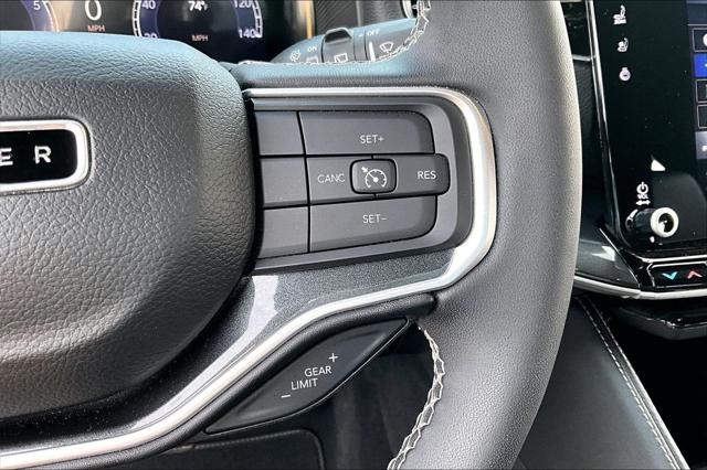 2024 Jeep Wagoneer Series I 4x2
