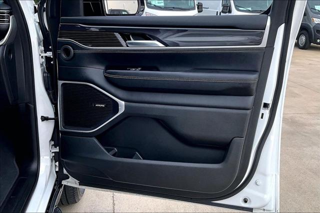 2024 Jeep Wagoneer Series I 4x2