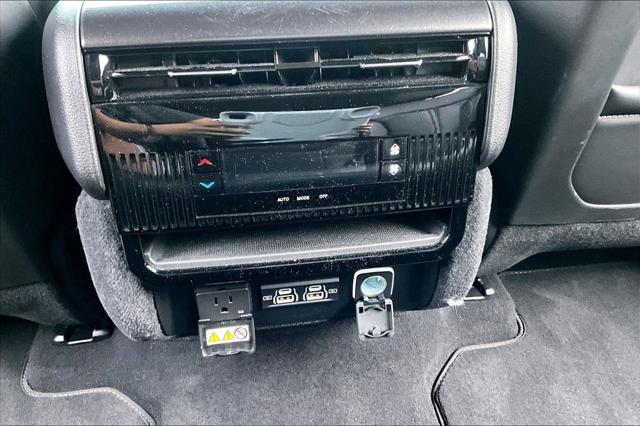 2024 Jeep Wagoneer Series I 4x2