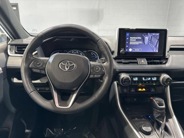2023 Toyota RAV4 Hybrid SE