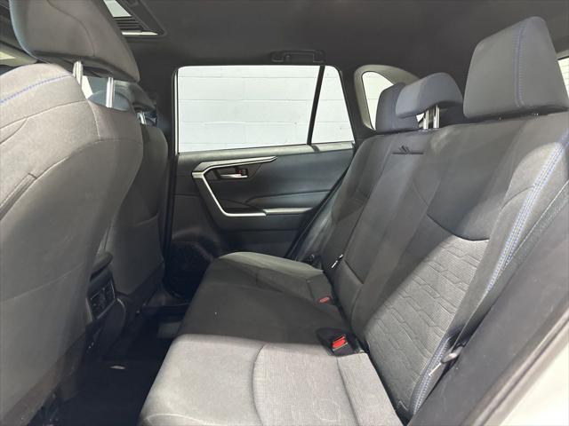 2023 Toyota RAV4 Hybrid SE