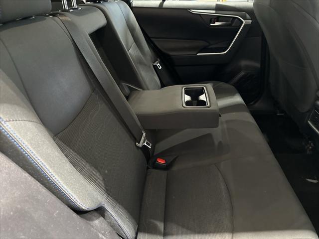 2023 Toyota RAV4 Hybrid SE
