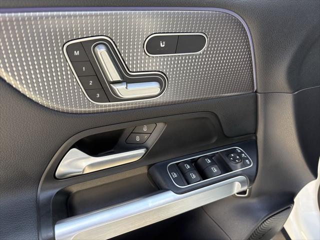 2023 Mercedes-Benz EQB 300 4MATIC
