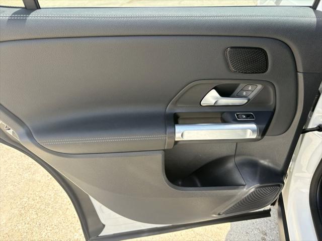 2023 Mercedes-Benz EQB 300 4MATIC