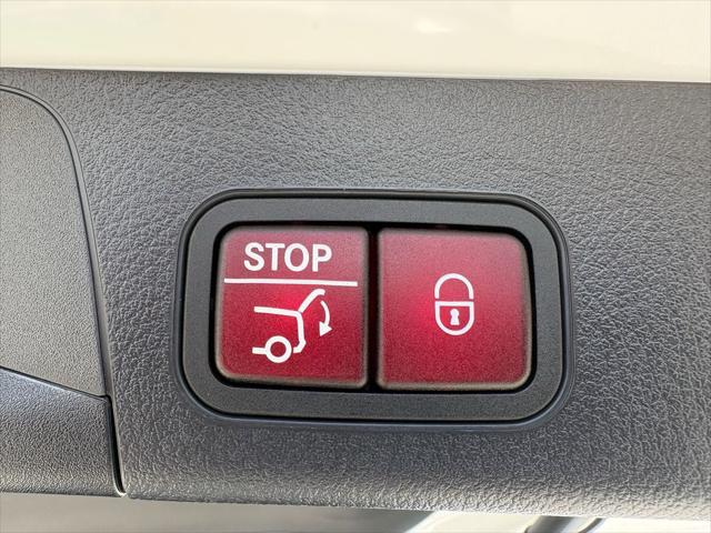 2023 Mercedes-Benz EQB 300 4MATIC