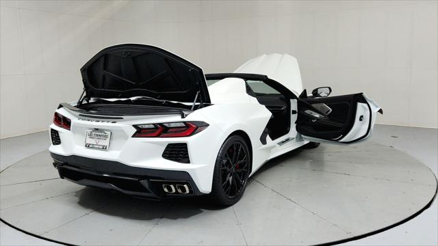 2026 Chevrolet Corvette Stingray Convertible, 2LT, RWD