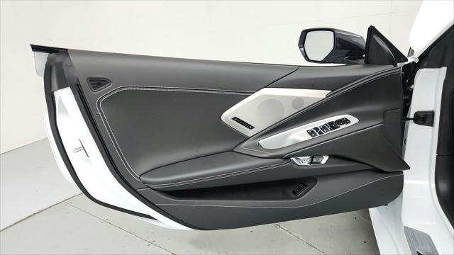 2026 Chevrolet Corvette Stingray Convertible, 2LT, RWD