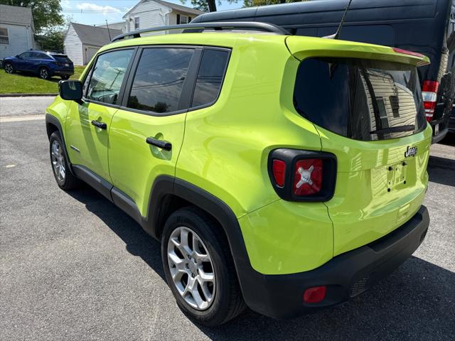 2018 Jeep Renegade Latitude FWD