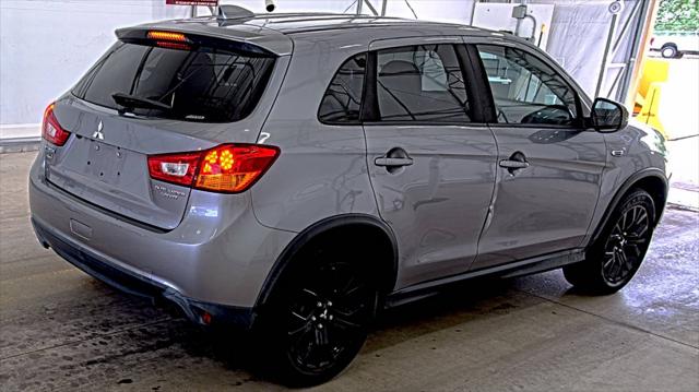 2017 Mitsubishi Outlander Sport 2.0 LE