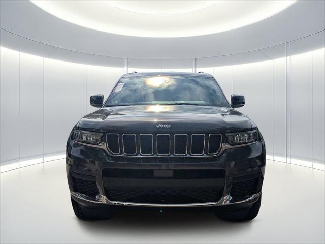 2026 Jeep Grand Cherokee L Altitude 4x2