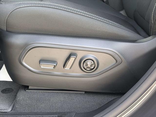 2026 Jeep Grand Cherokee L Altitude 4x2