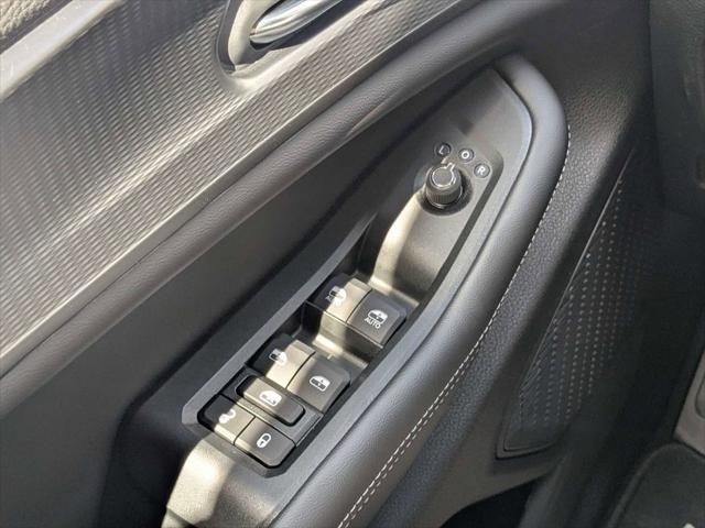 2026 Jeep Grand Cherokee L Altitude 4x2