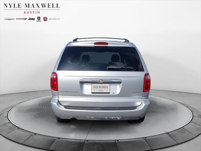 2005 Chrysler Town & Country Touring