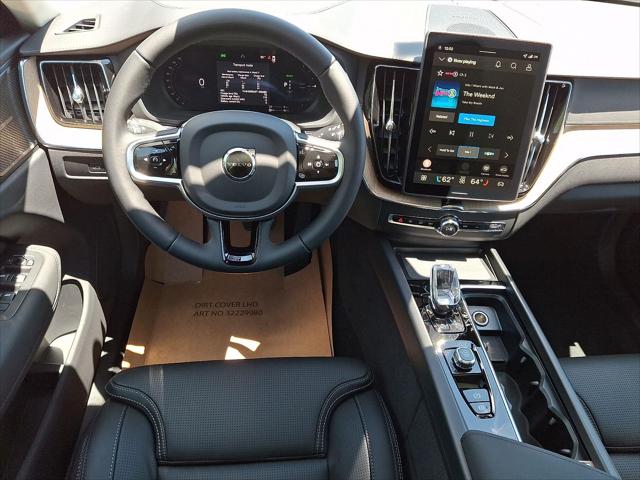 2026 Volvo XC60 Plug-In Hybrid Ultra, T8 AWD Electric/Gasoline, Dark