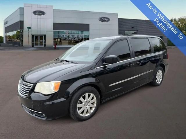 2014 Chrysler Town & Country Touring for sale in Ferndale, MI