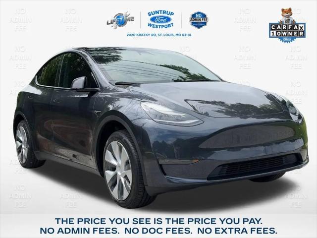 2024 Tesla Model Y Long Range Single Motor Rear-Wheel Drive for sale in St. Louis, MO