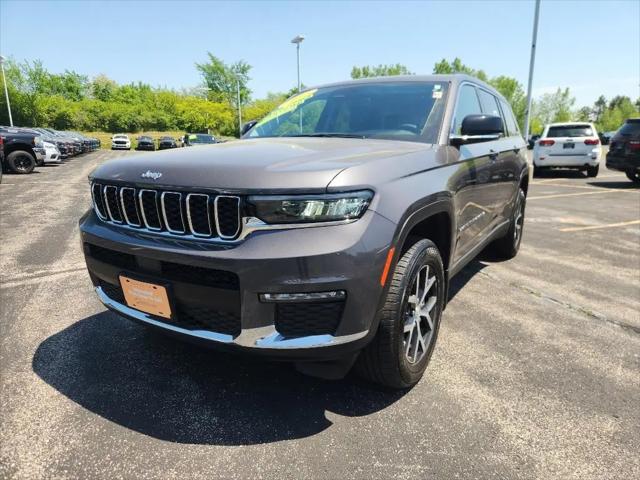 2023 Jeep Grand Cherokee L Limited 4x4 for sale in Slinger, WI