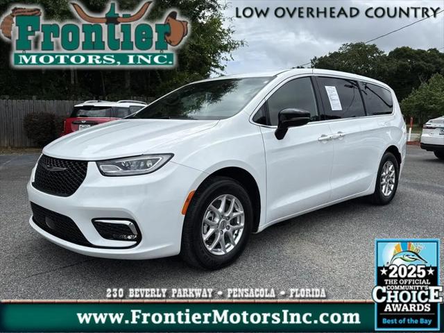 2025 Chrysler Pacifica Select for sale in Pensacola, FL