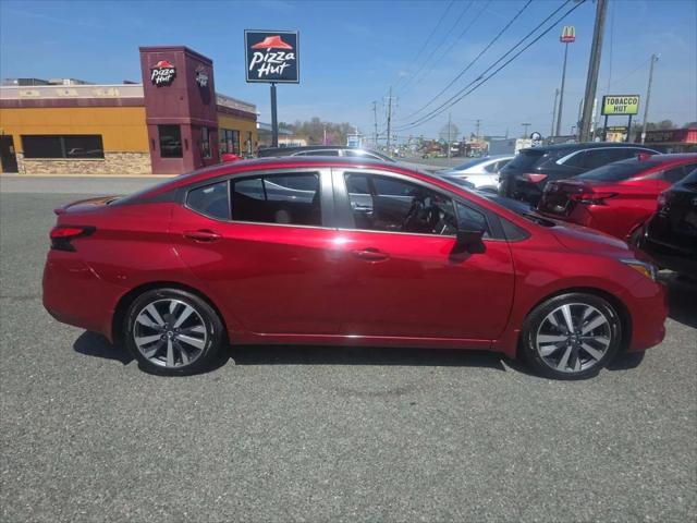 2020 Nissan Versa SR Xtronic CVT