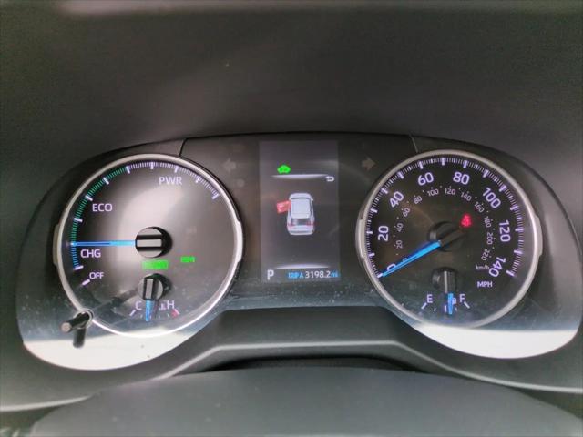 2022 Toyota RAV4 Hybrid XLE Premium