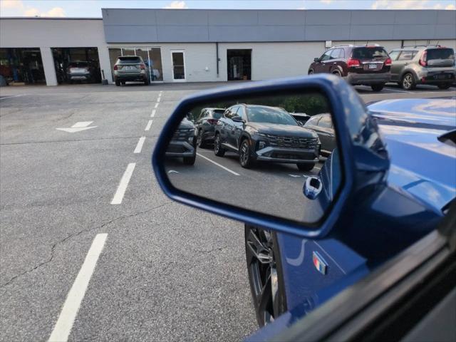 2022 Chevrolet Camaro RWD Coupe 1LT