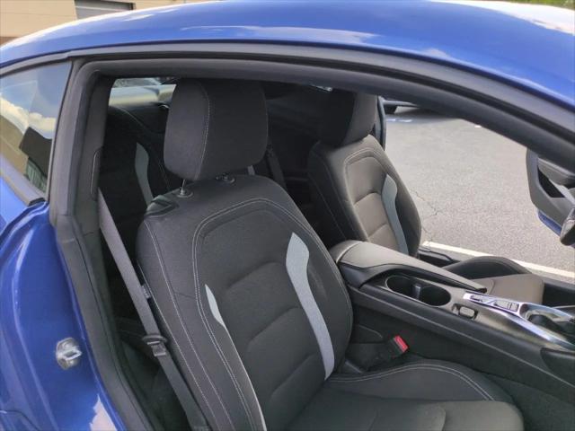 2022 Chevrolet Camaro RWD Coupe 1LT