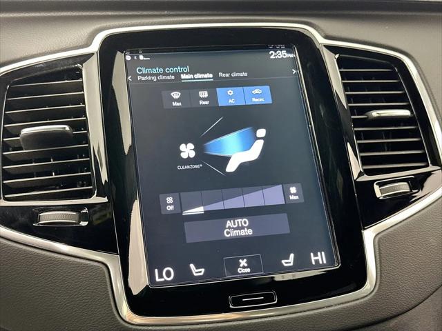 2022 Volvo XC90 Recharge T8 R-Design Extended Range 7P
