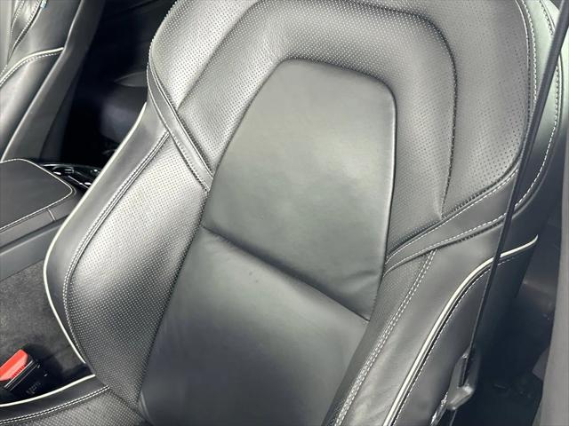 2022 Volvo XC90 Recharge T8 R-Design Extended Range 7P