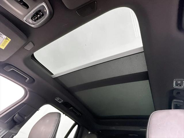 2022 Volvo XC90 Recharge T8 R-Design Extended Range 7P