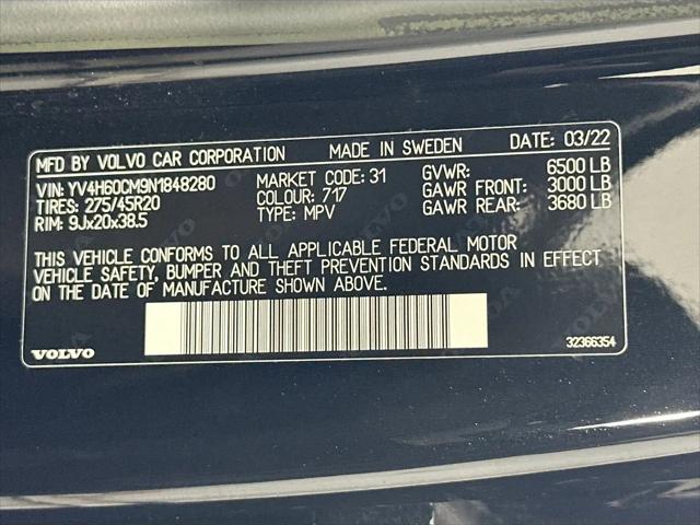 2022 Volvo XC90 Recharge T8 R-Design Extended Range 7P