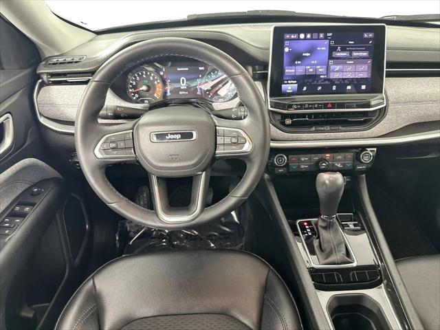 2022 Jeep Compass Latitude FWD