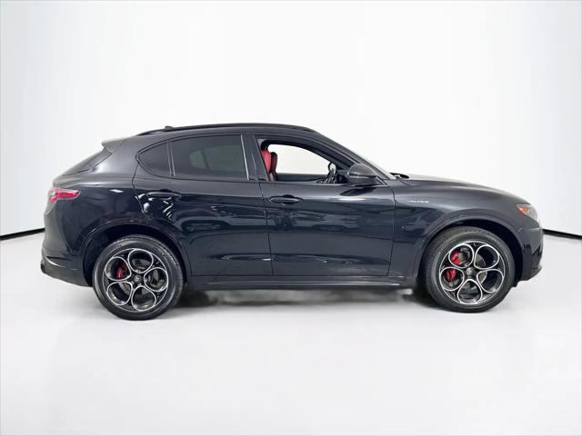 2025 Alfa Romeo Stelvio Sprint AWD