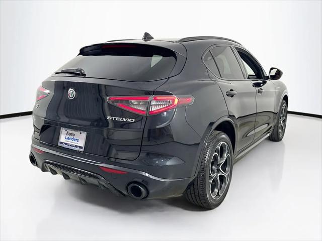 2025 Alfa Romeo Stelvio Sprint AWD