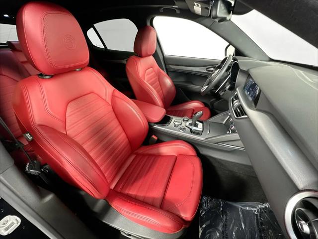 2025 Alfa Romeo Stelvio Sprint AWD