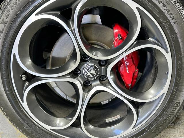 2025 Alfa Romeo Stelvio Sprint AWD