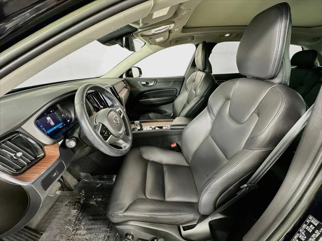 2023 Volvo XC60 B5 Plus Bright Theme