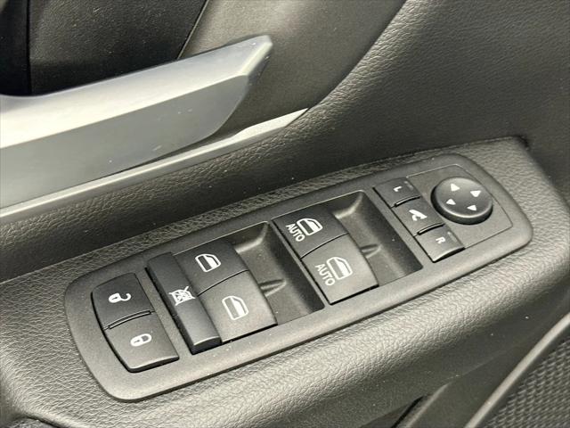 2023 Ram 1500 Big Horn Crew Cab 4x2 5'7" Box