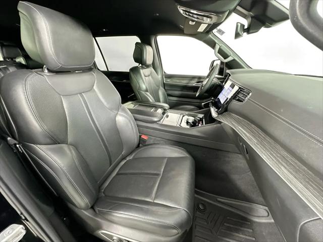 2022 Jeep Wagoneer Series III 4x2