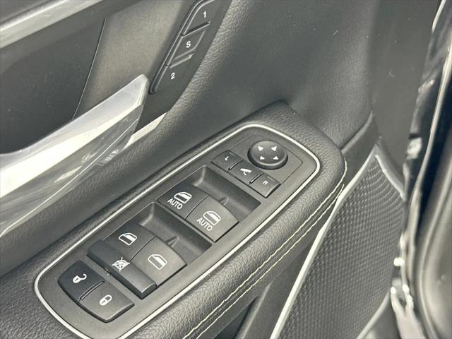 2022 Ram 1500 Laramie Crew Cab 4x2 6'4" Box
