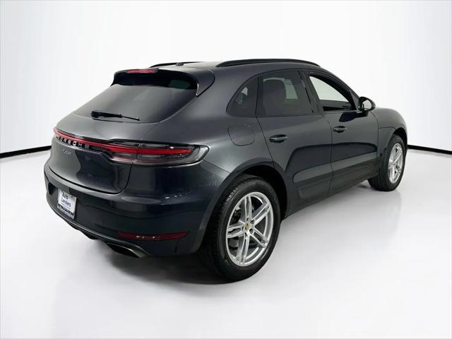 2021 Porsche Macan Macan