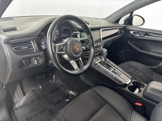 2021 Porsche Macan Macan