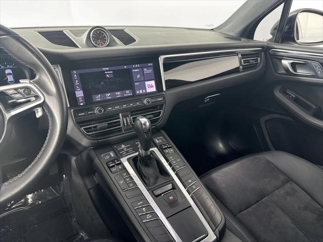 2021 Porsche Macan Macan